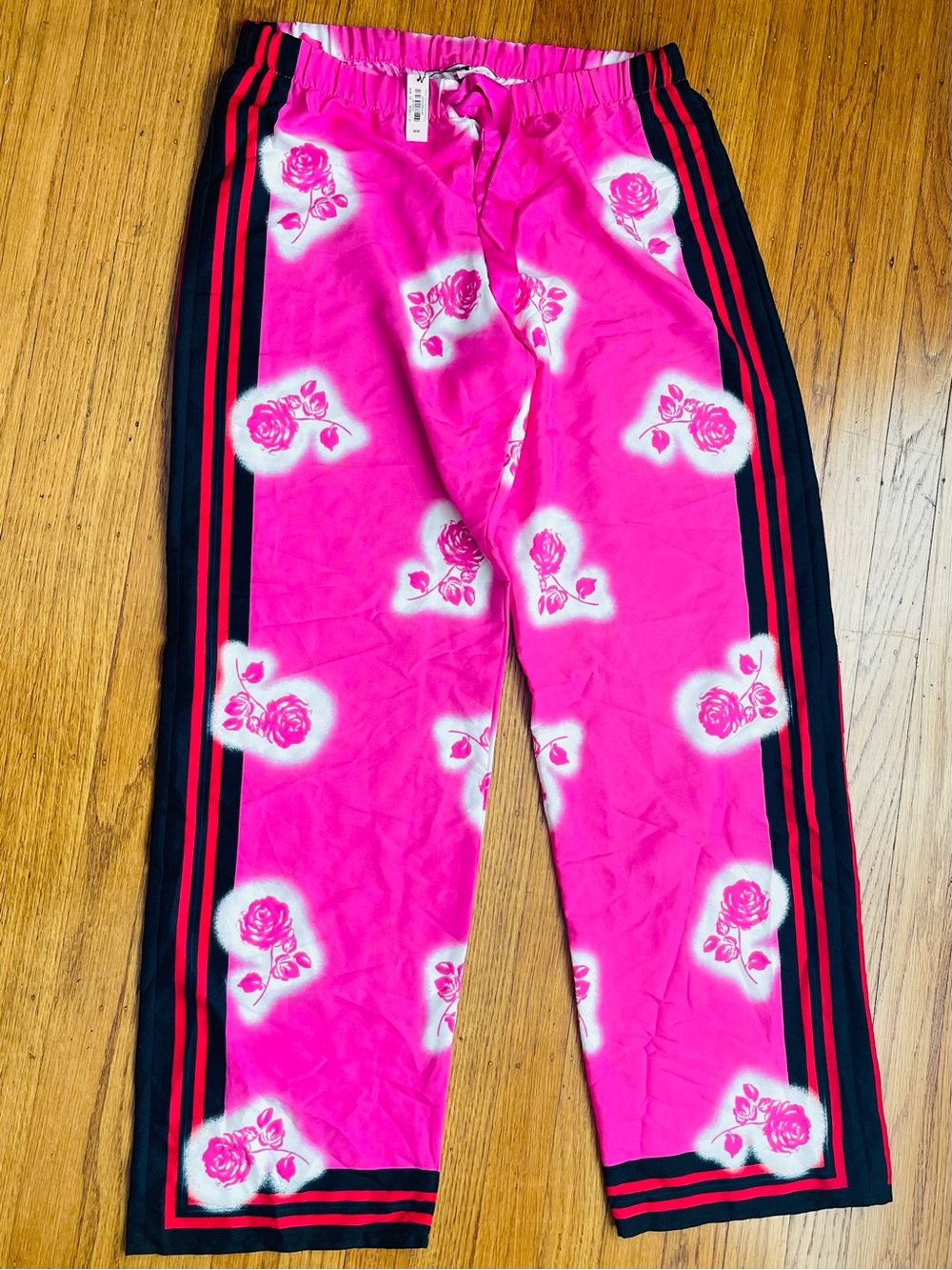Victoria Secret Satin Floral Pajama, Medium